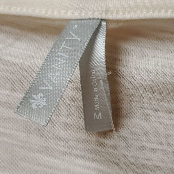 2/$15 Sale Vanity Womans Beaded Lace Tank, NWT, Medium - Picture 3 of 5